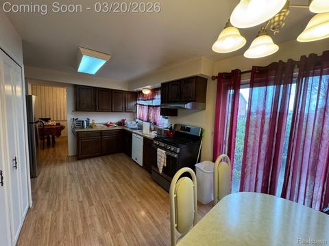 Tiny photo for 5045 Forestdale Drive, West Bloomfield Charter Township, MI 48322 (MLS # 20261014271)