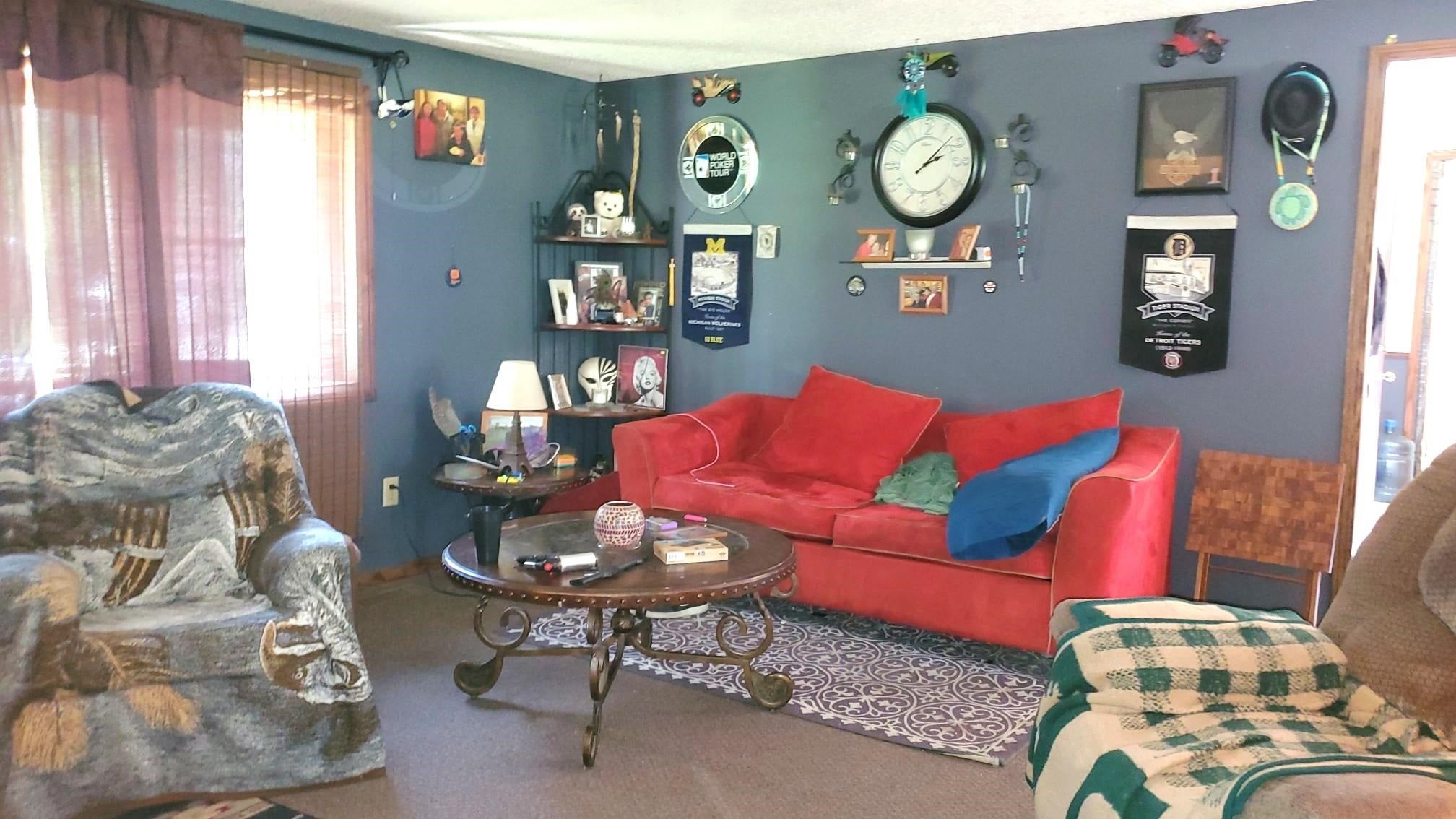 2704 W Deerfield Road