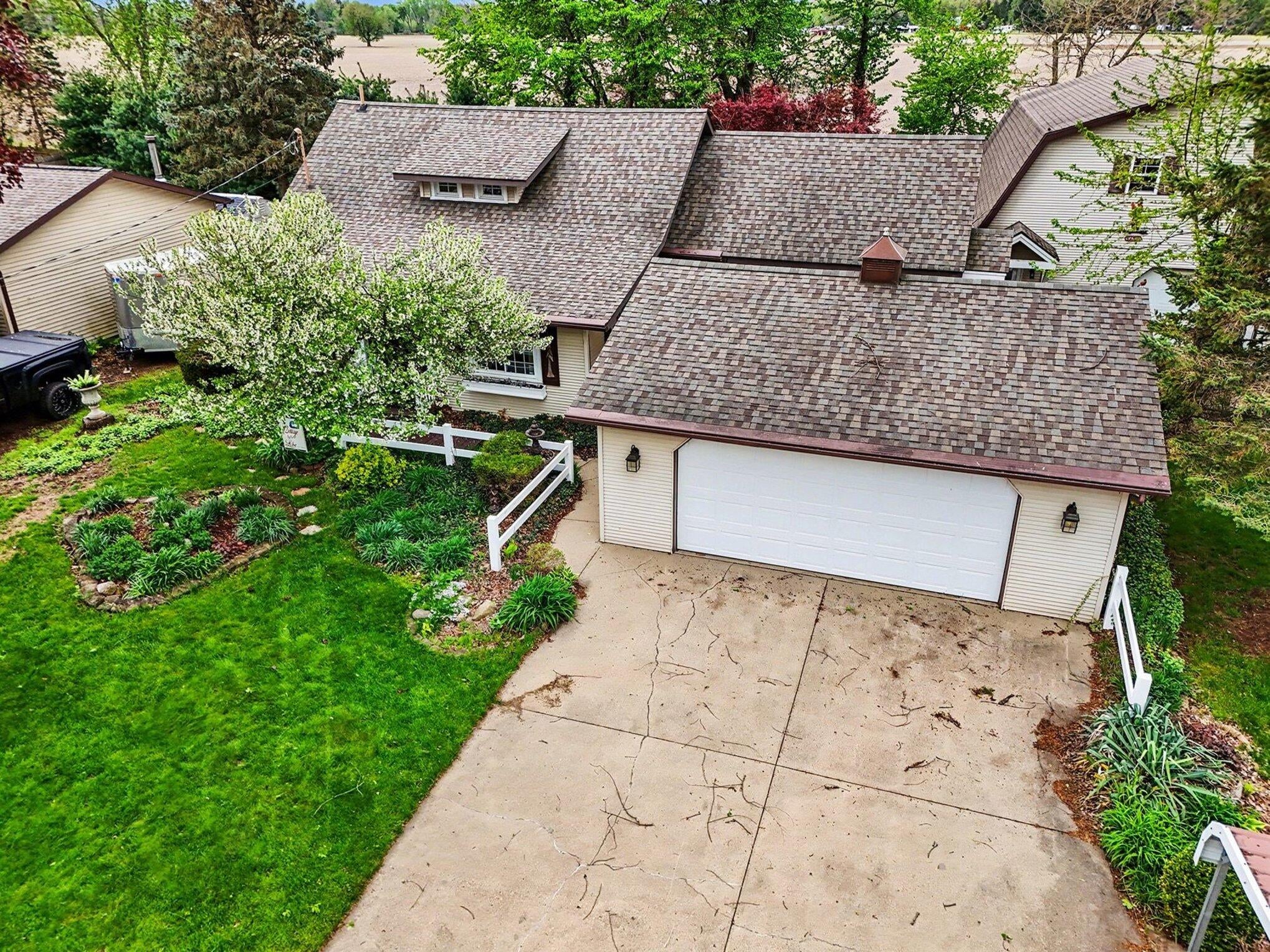 289 Lyon Lake Road