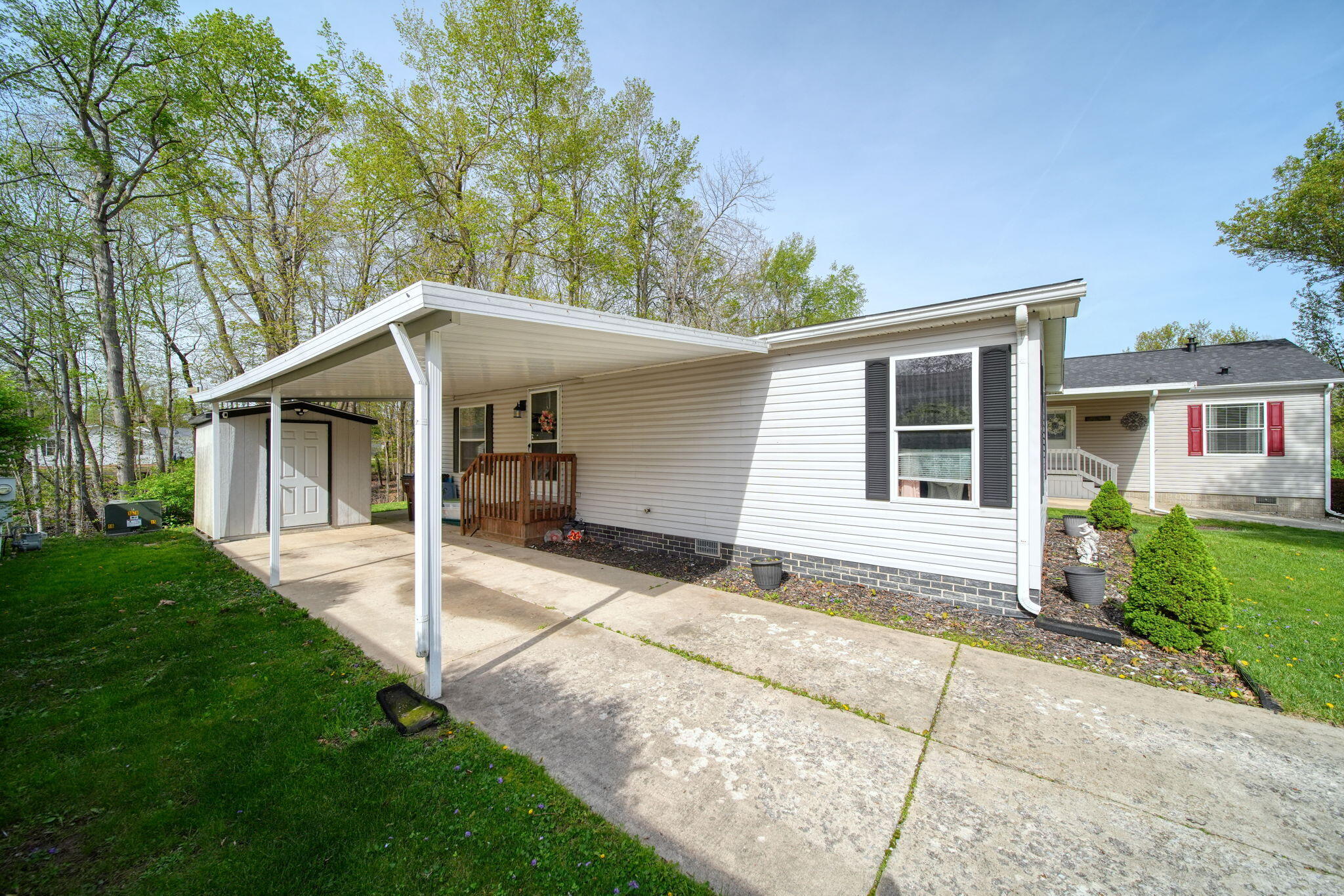 953 Savannah River Drive