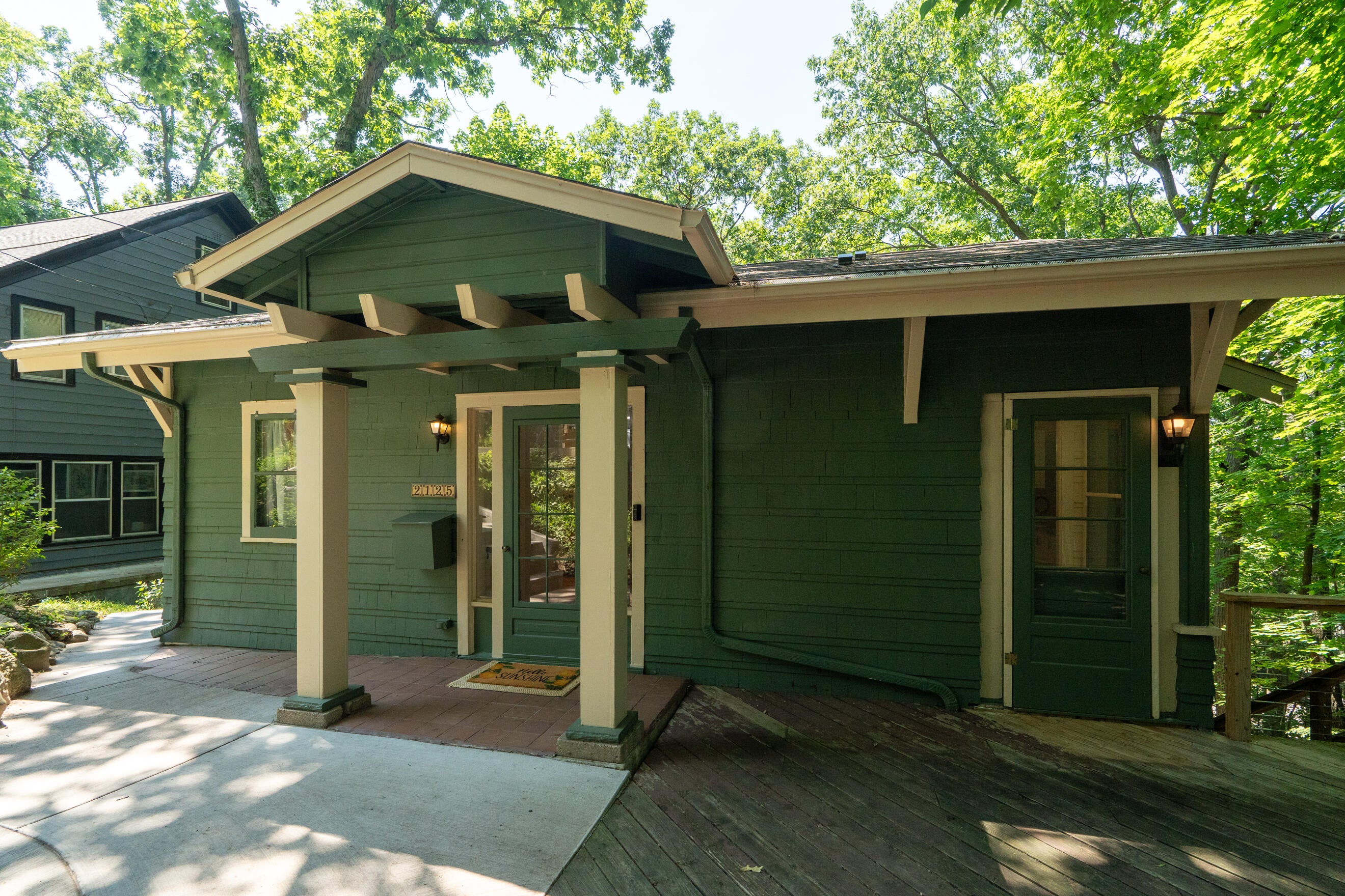 2125 Ridge Road