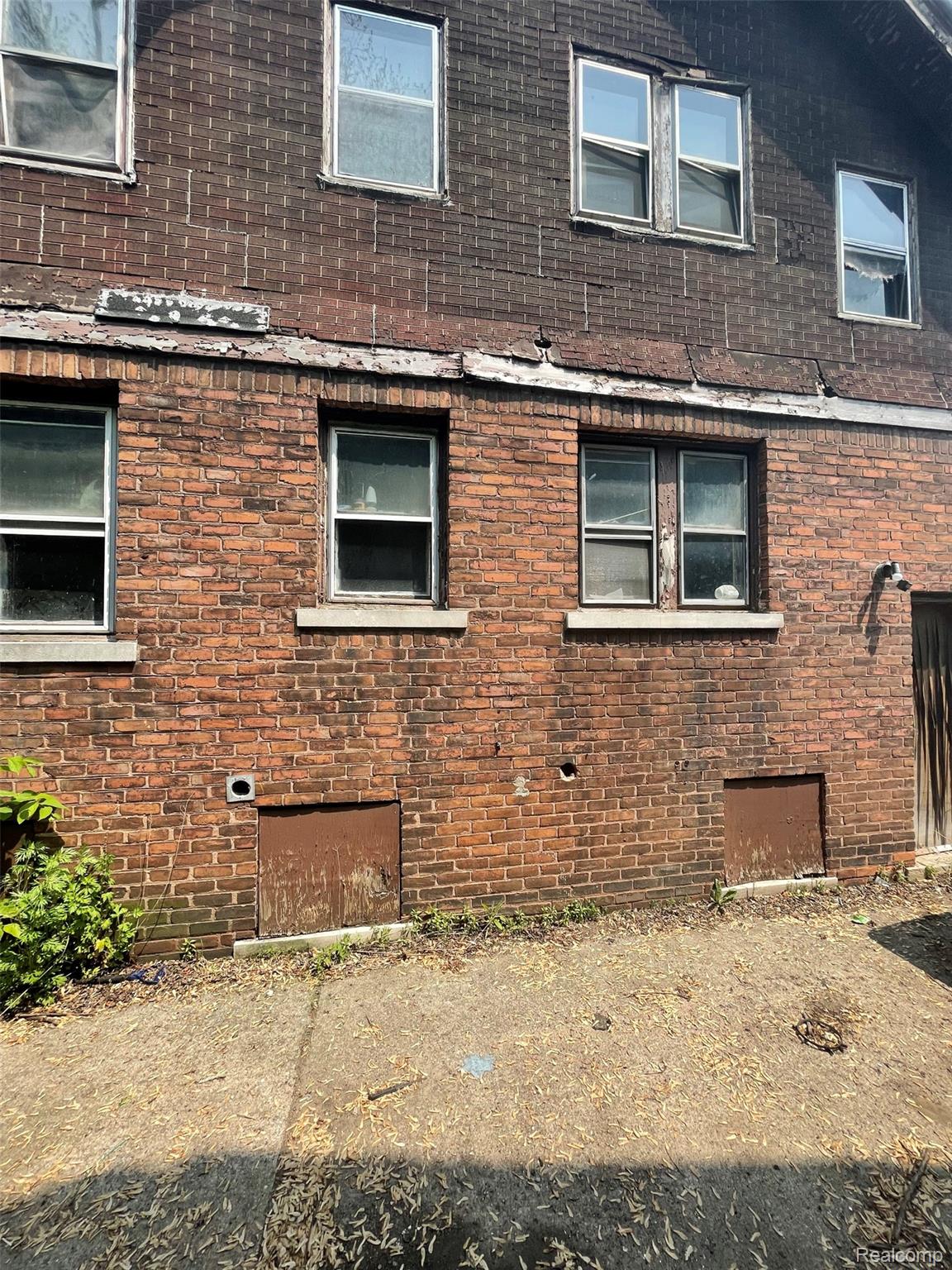 15789 Kentucky Street