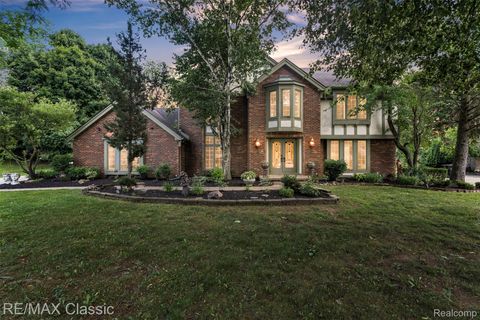 29942 Deer Run Court Farmington Hills City MI 48331