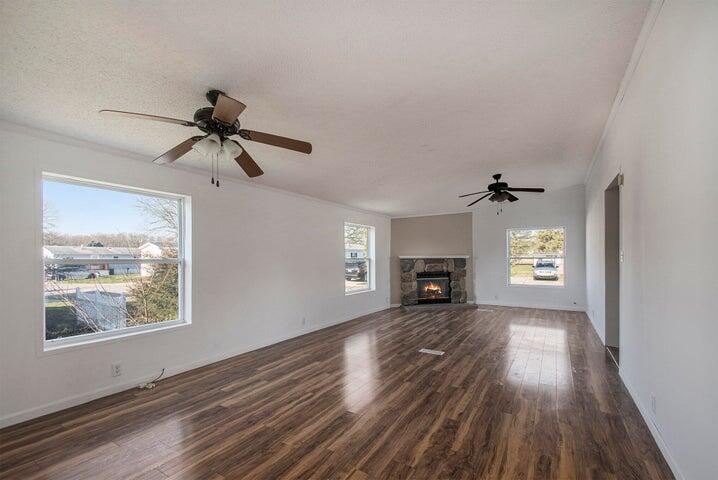 69205 Garver Lake Road 17