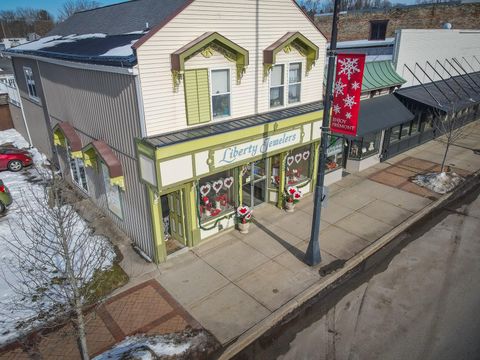 35 W Main Street Fremont City MI 49412