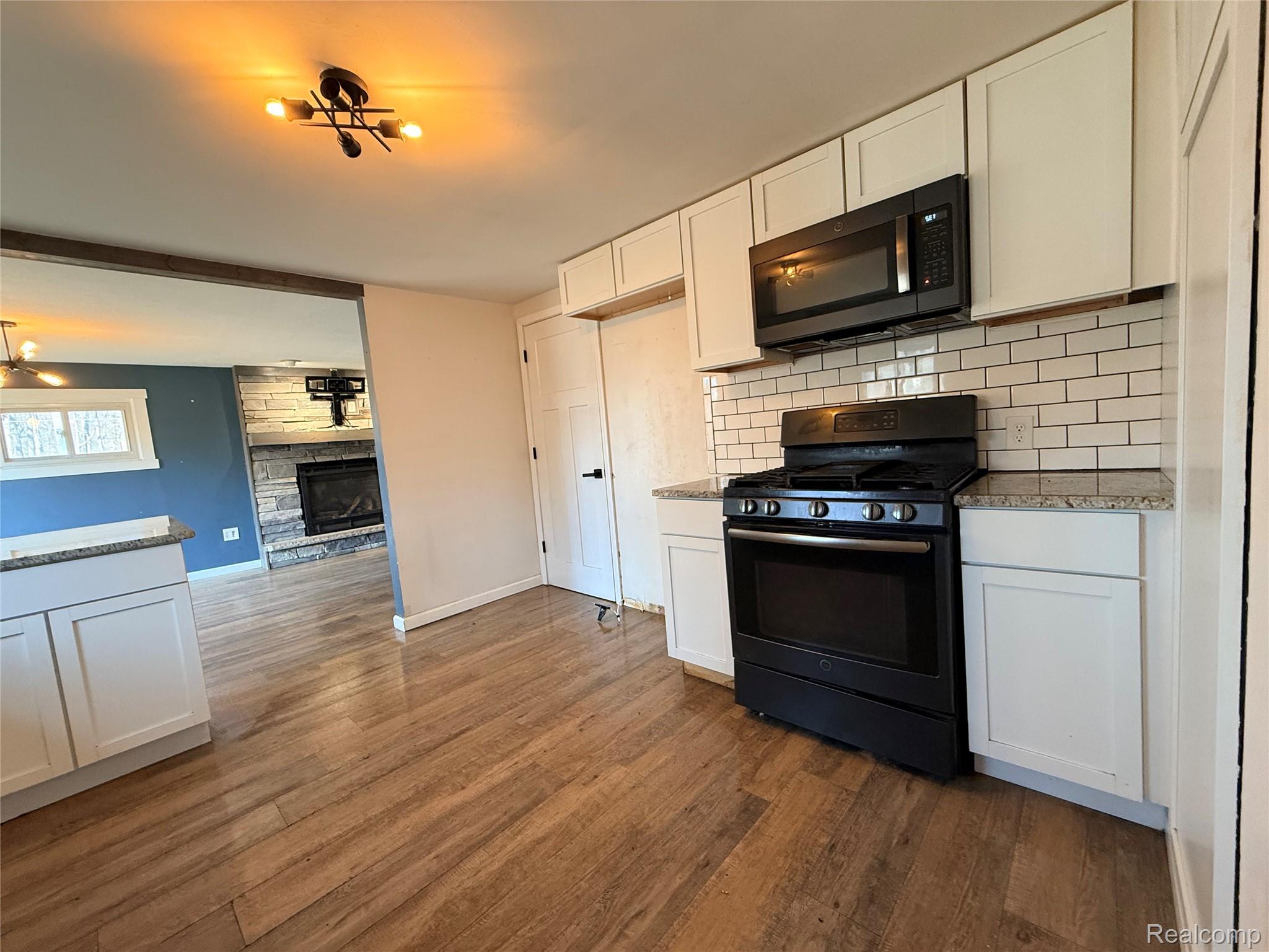 293 Hickory Place Drive