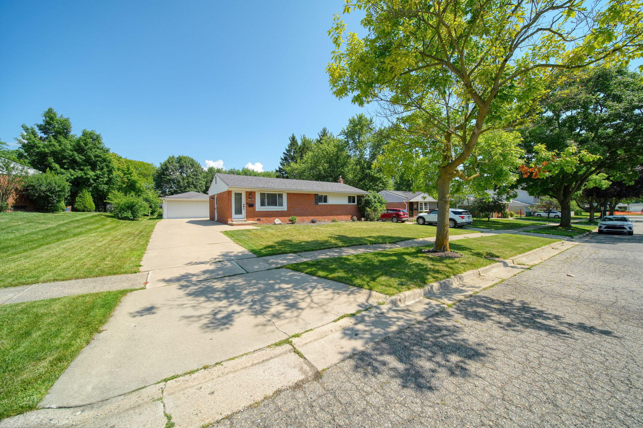 732 Bassett Drive