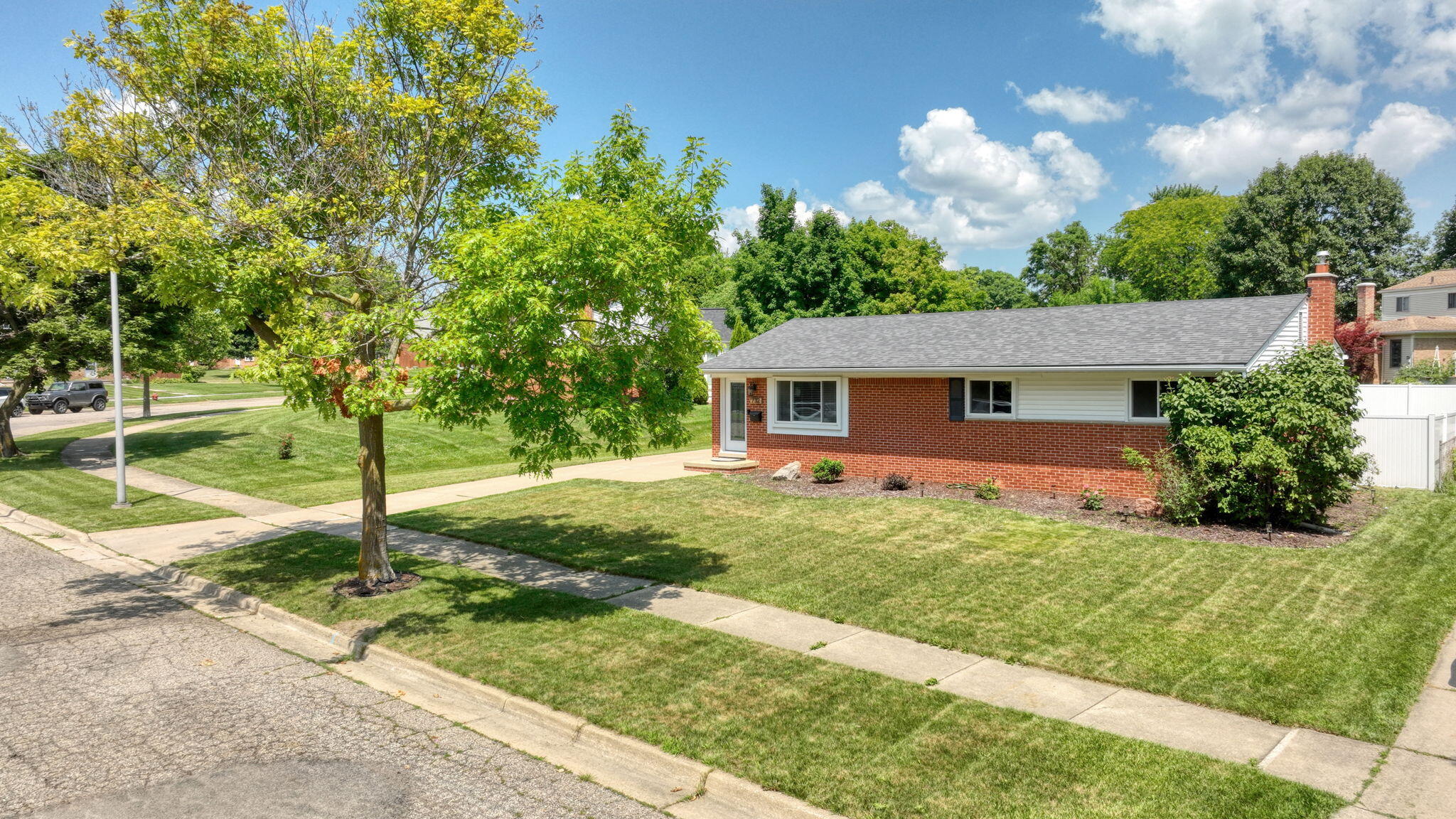 732 Bassett Drive