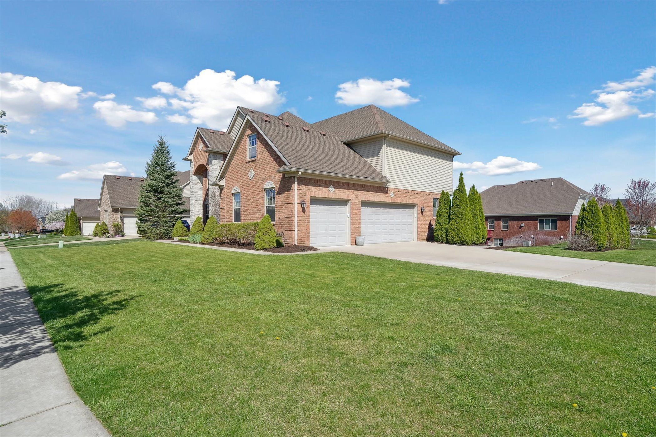 54210 BIRCHWOOD Drive