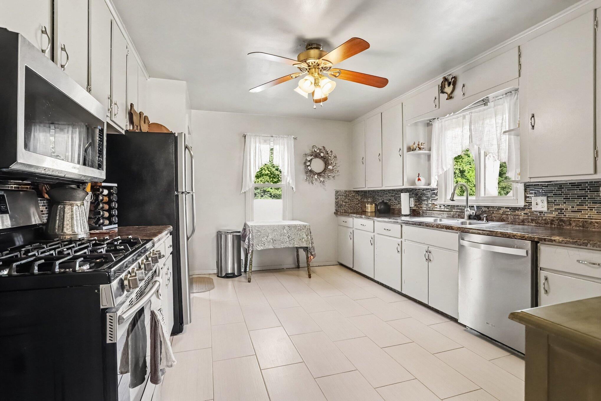 169 24th Street N