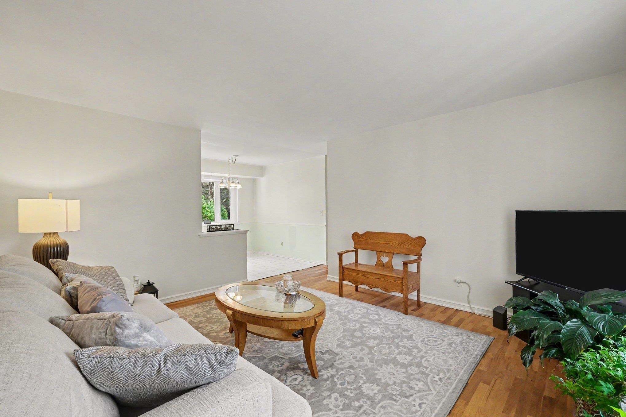 4324 Vassar Road