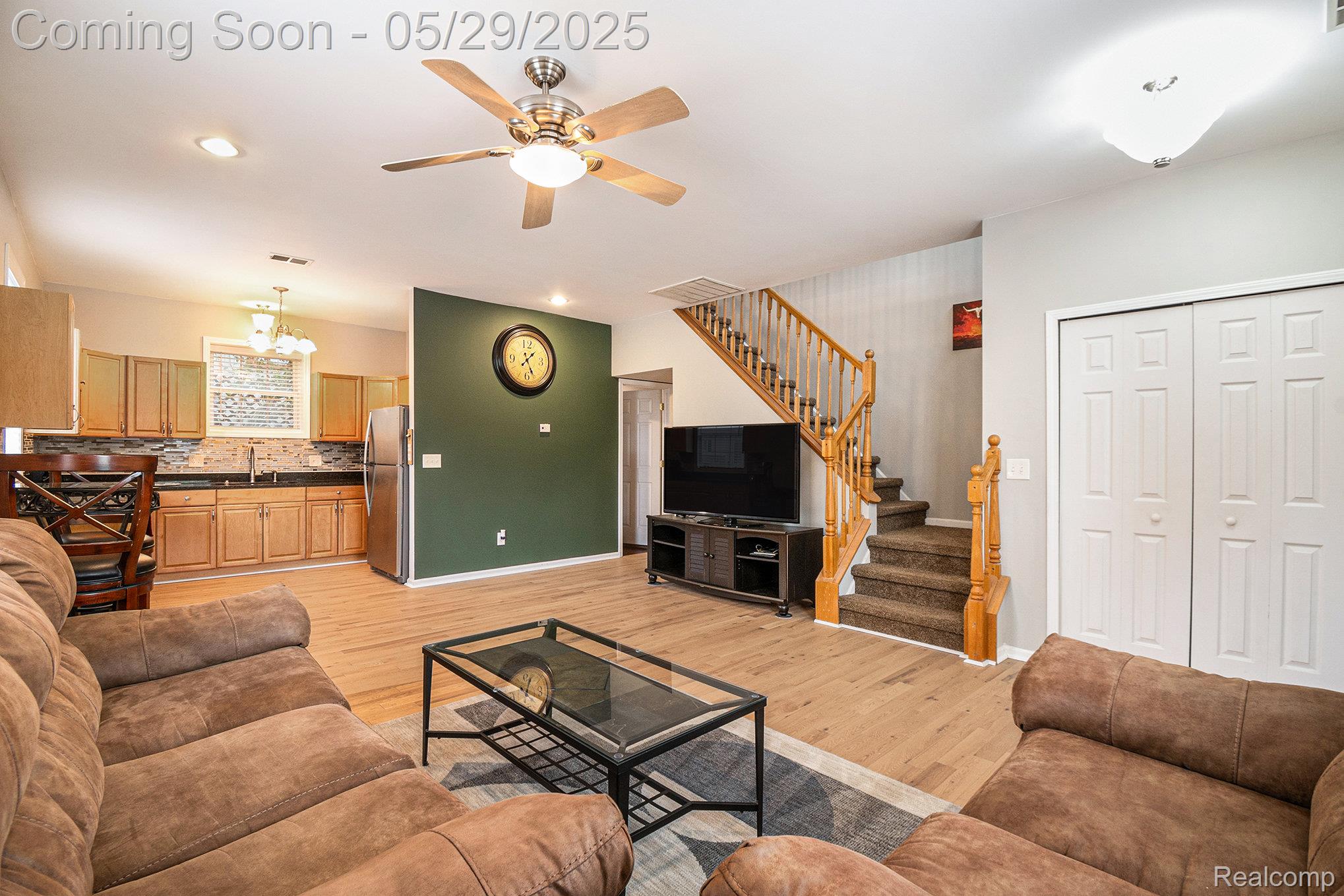 6532 Bennett Lake Road