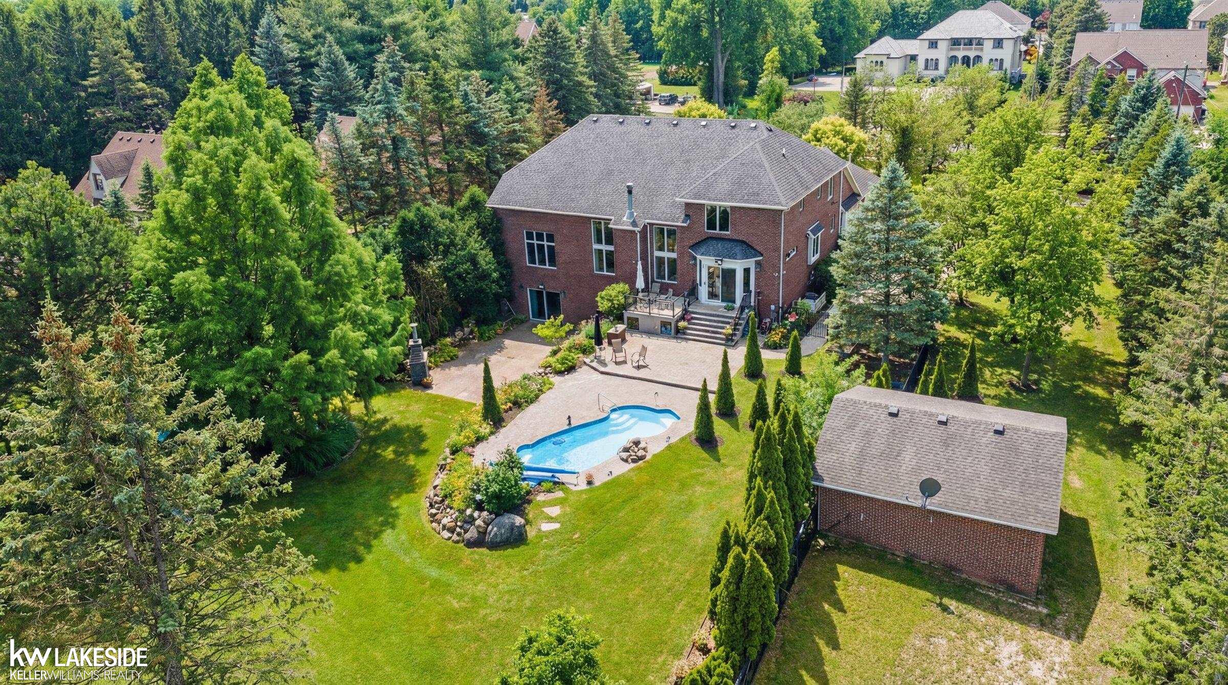 6120 Evanswood Street