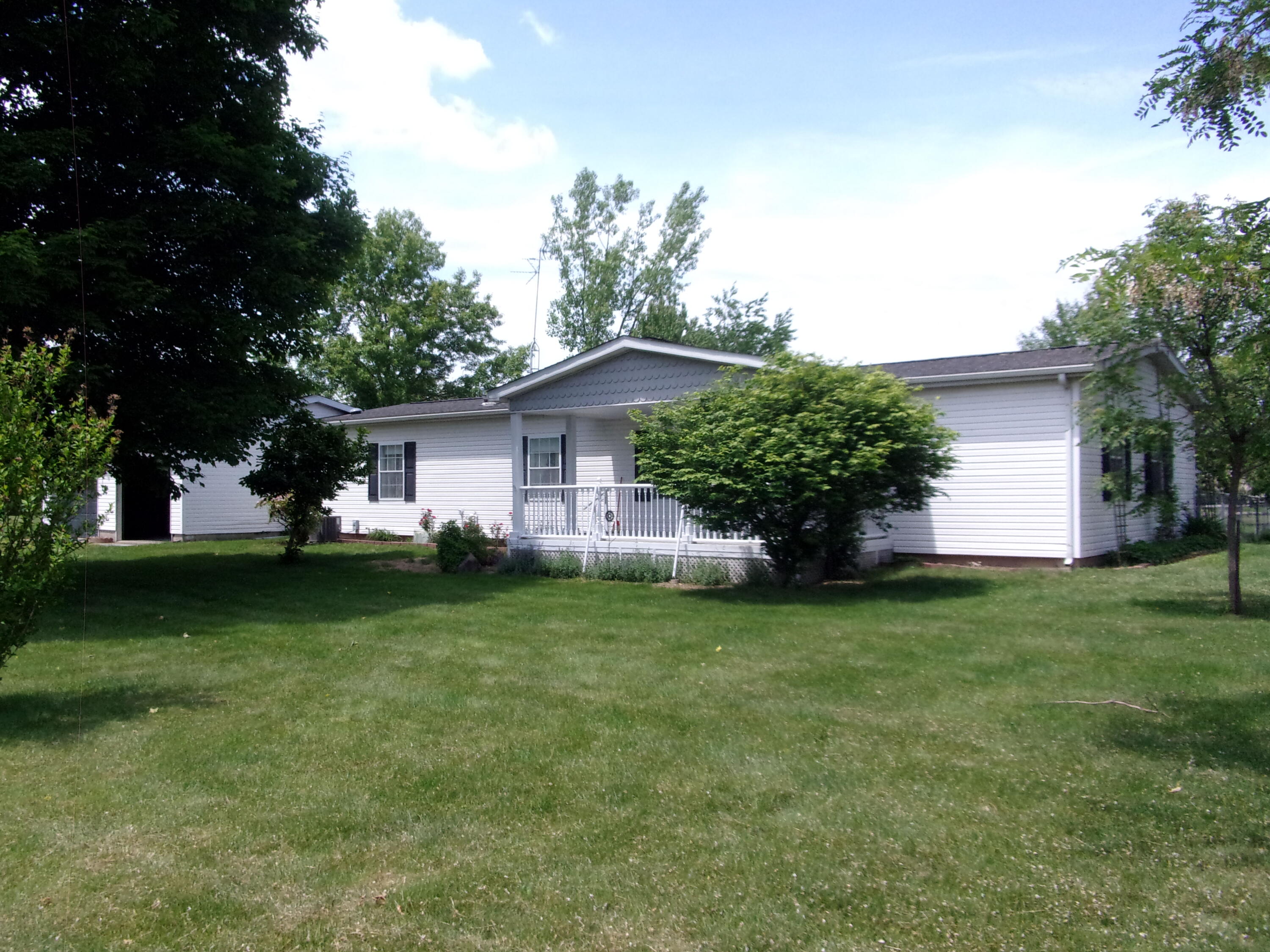 Sherman Township, Michigan 49091, United States, 3 Bedrooms Bedrooms, ,2 BathroomsBathrooms,Residential,Pending,144752 Sherman Township, Michigan 49091, United States, 3 Bedrooms Bedrooms, ,2 BathroomsBathrooms,Residential,Pending,144752