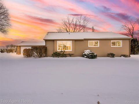 20580 21 Mile Road Macomb Township MI 48044