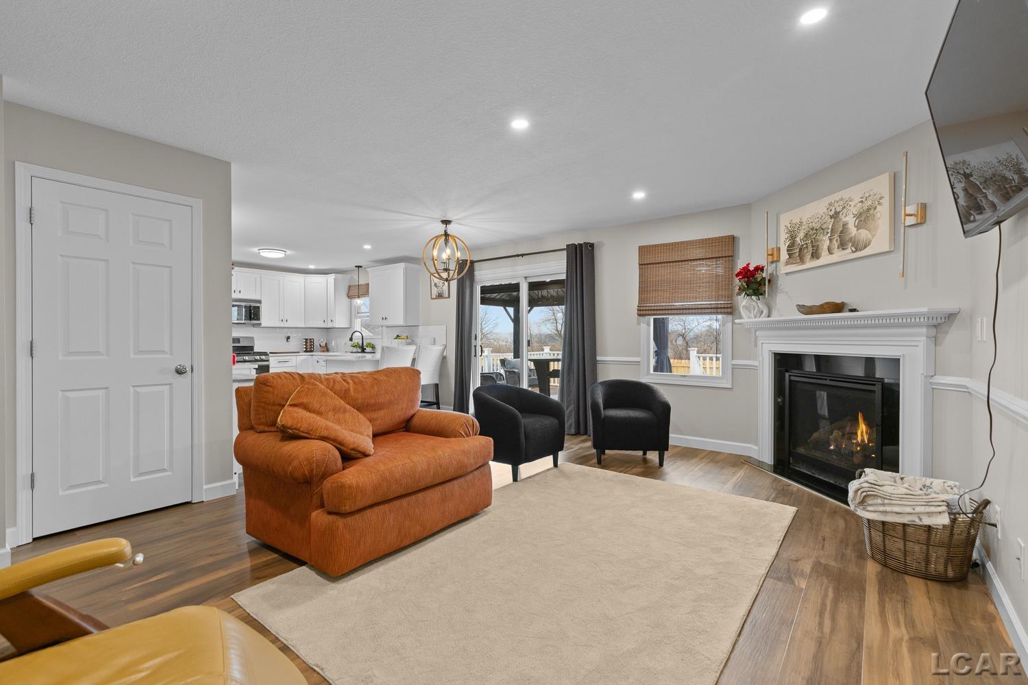 3238 W Northmor Drive