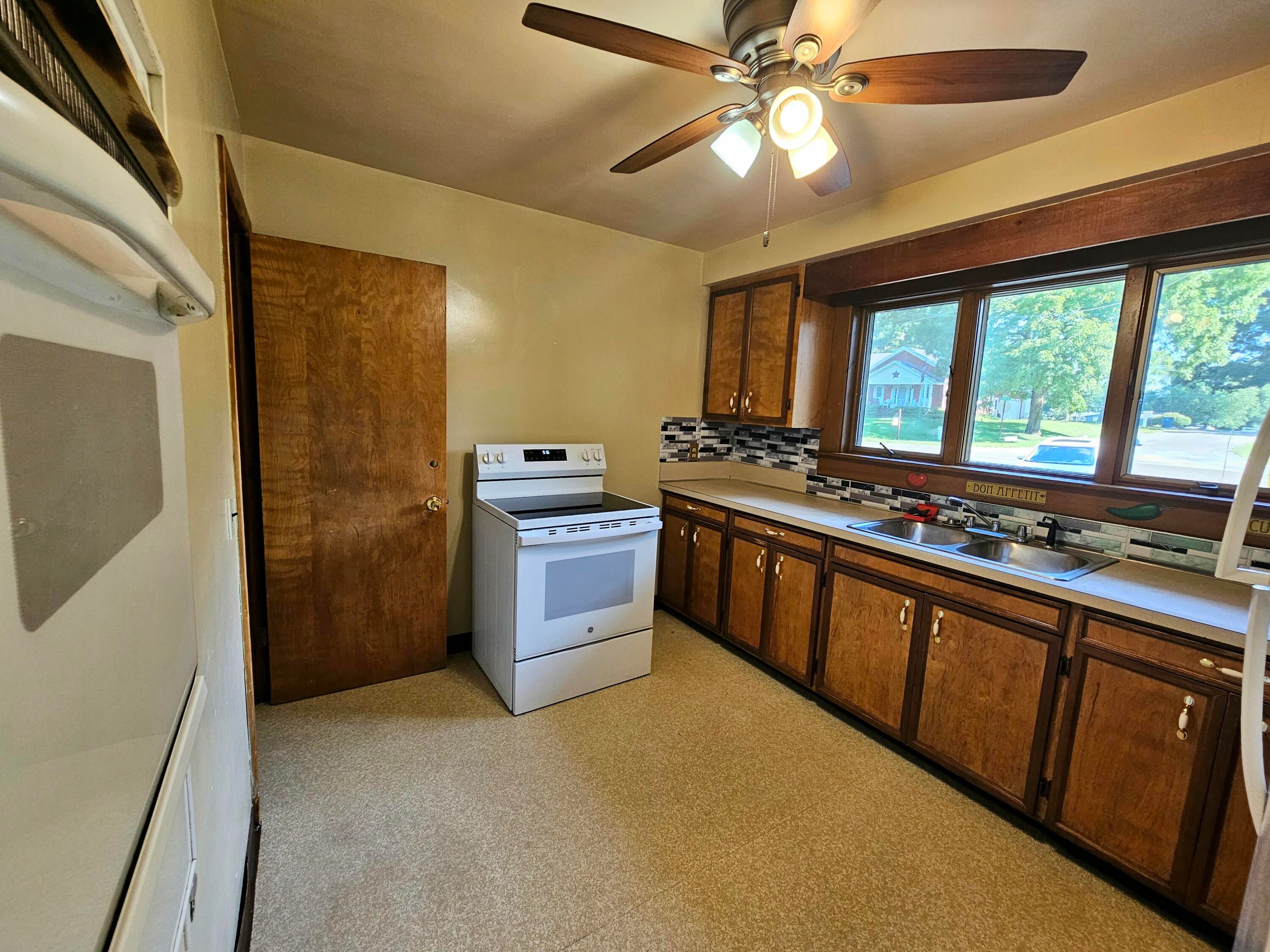 28491 C Drive N