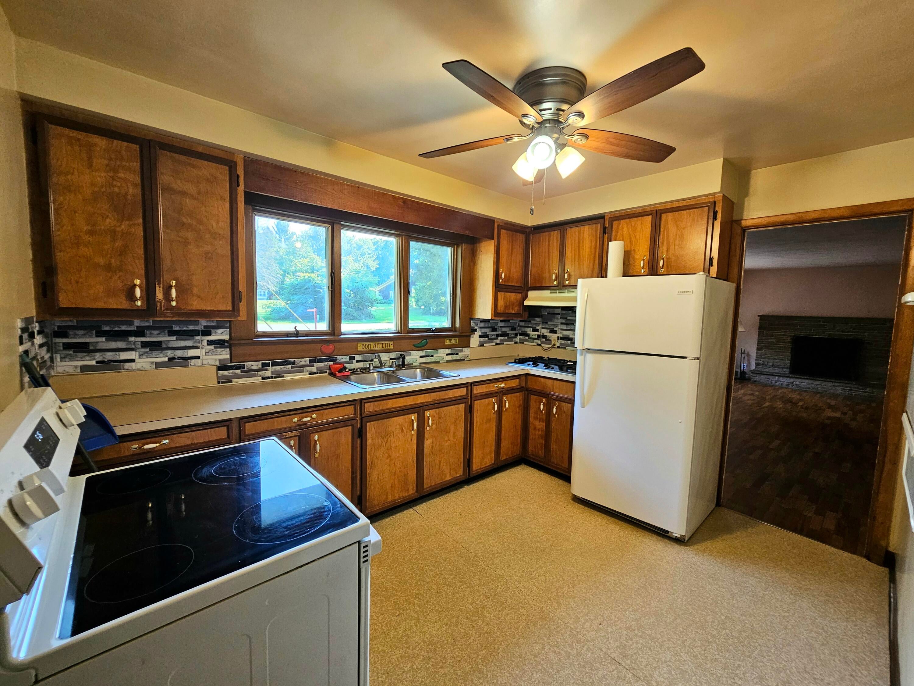 28491 C Drive N