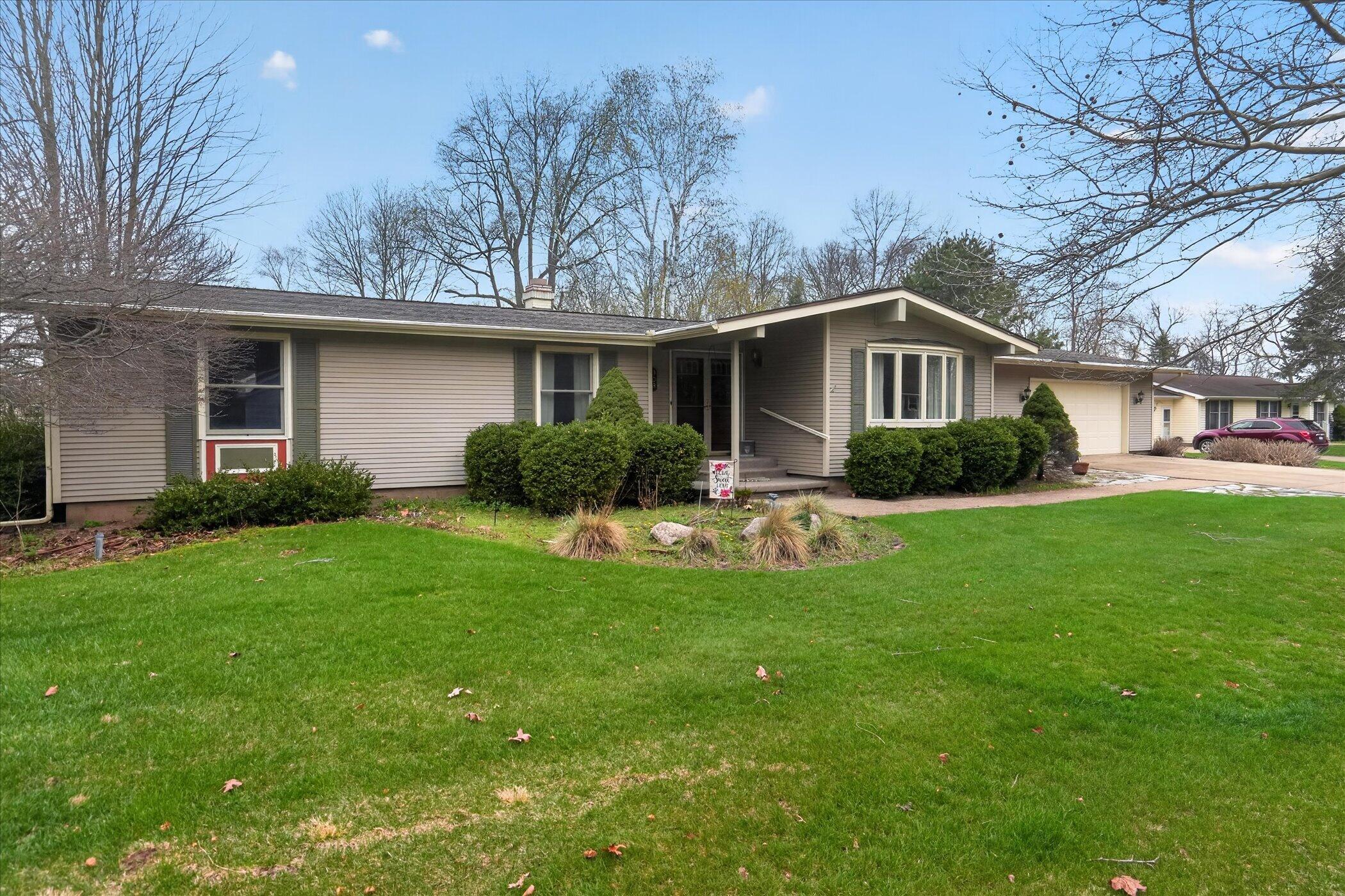 908 Cram Lane