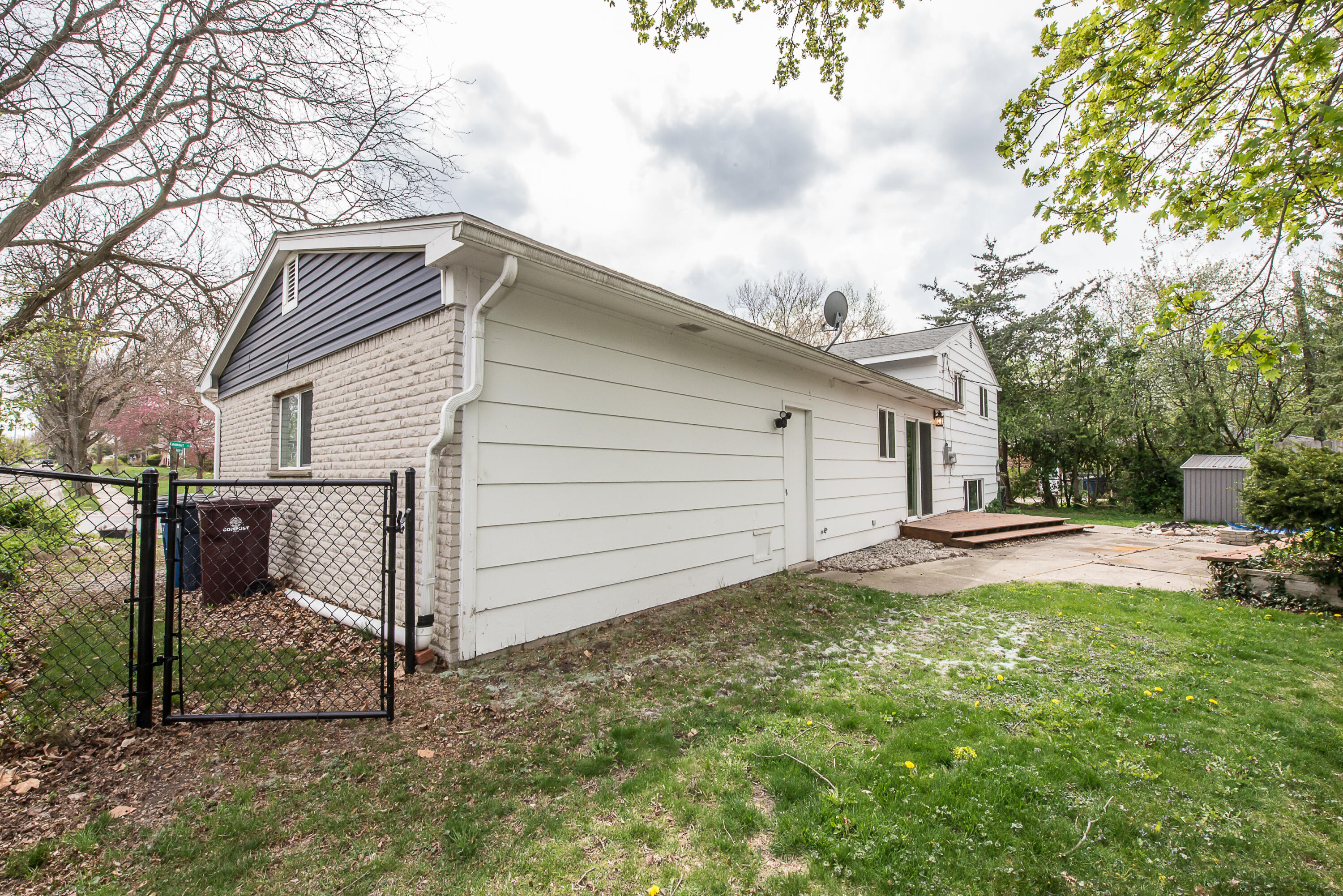 2608 Lookout Circle