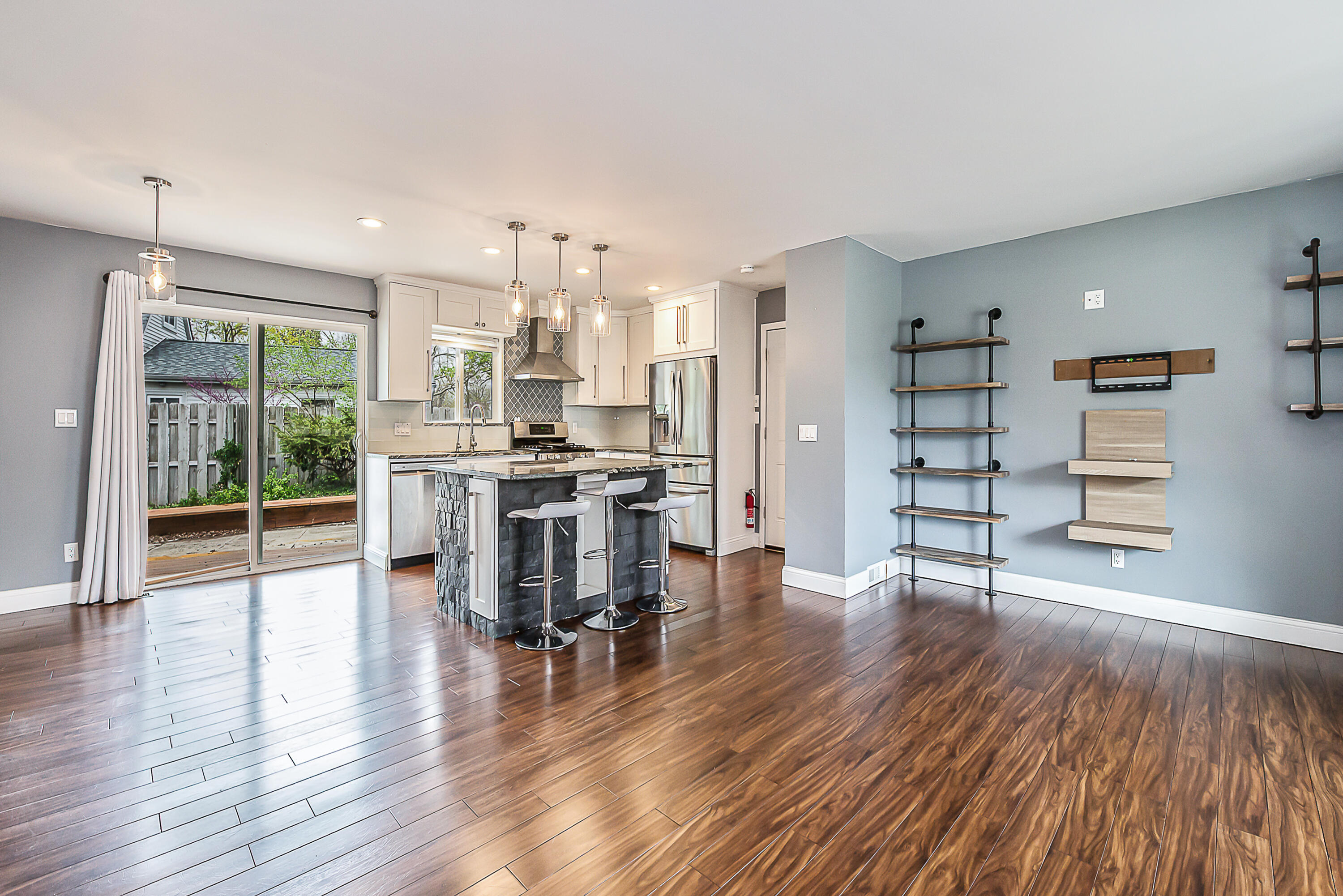 2608 Lookout Circle