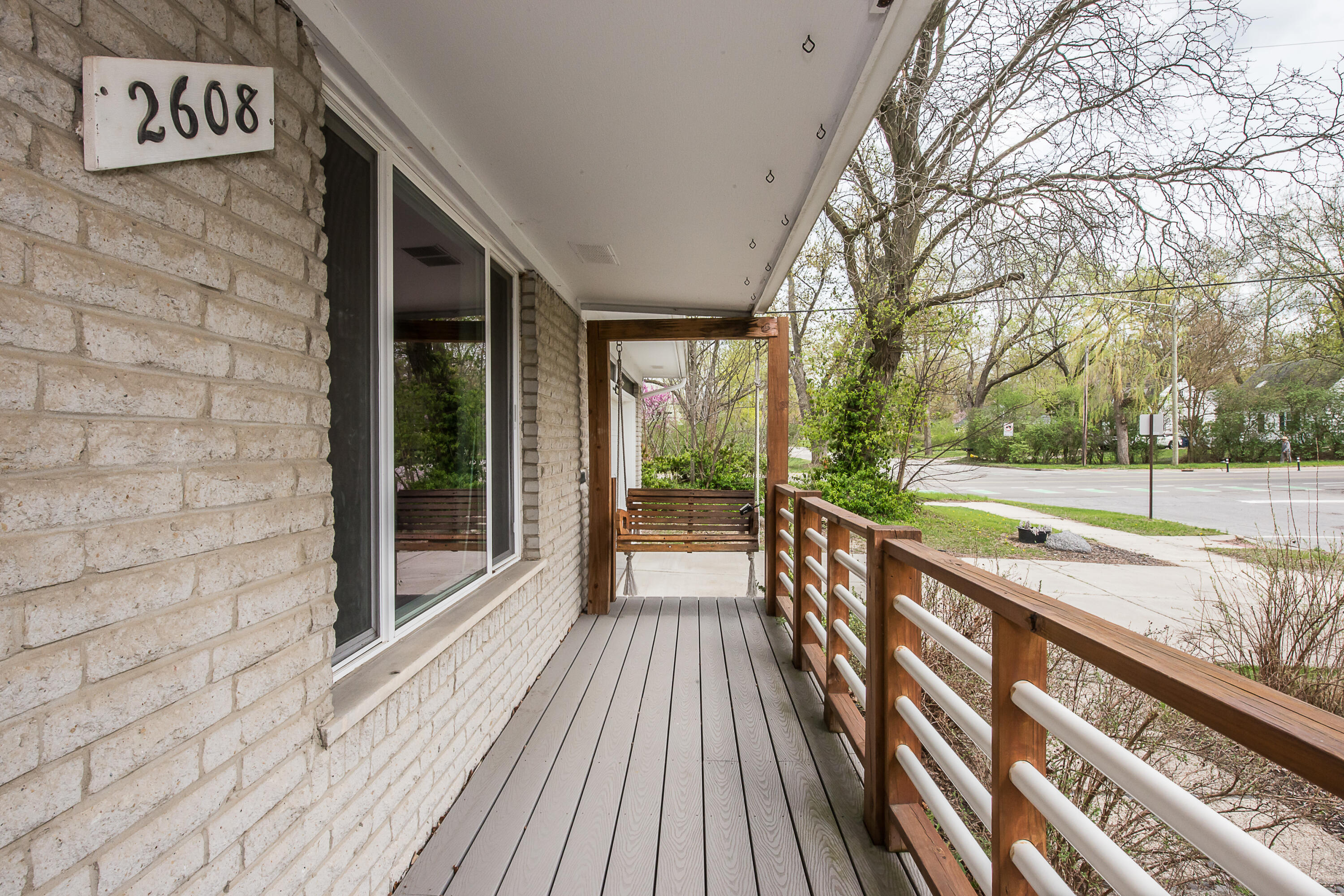 2608 Lookout Circle