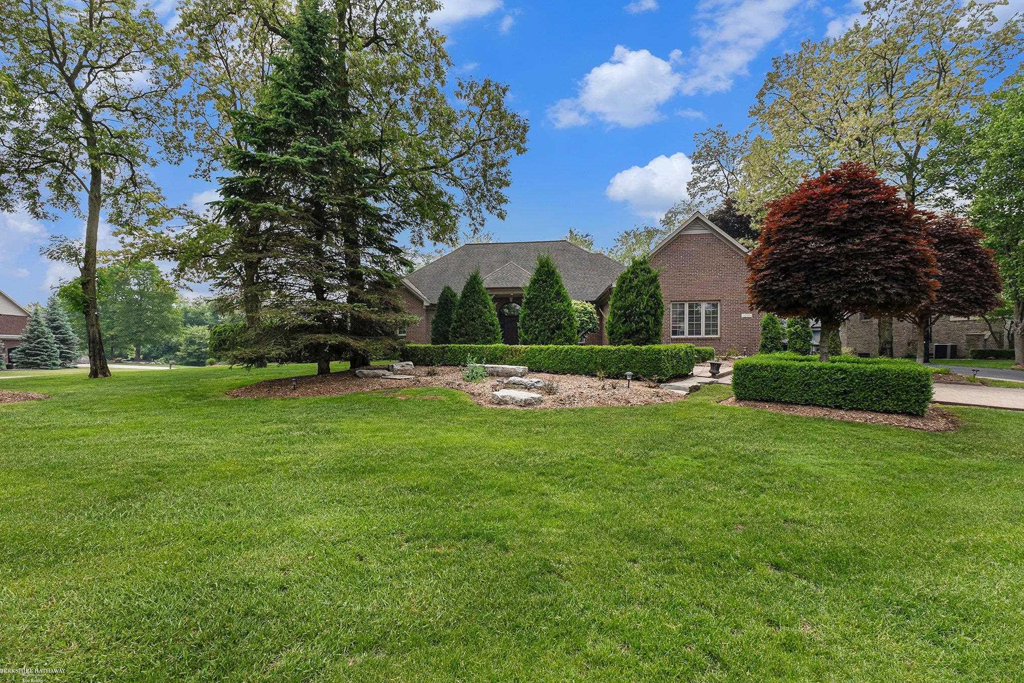 1200 Iroquois Trail
