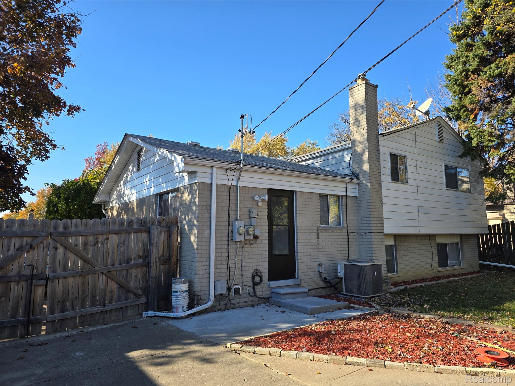 33828 Stonewood Drive