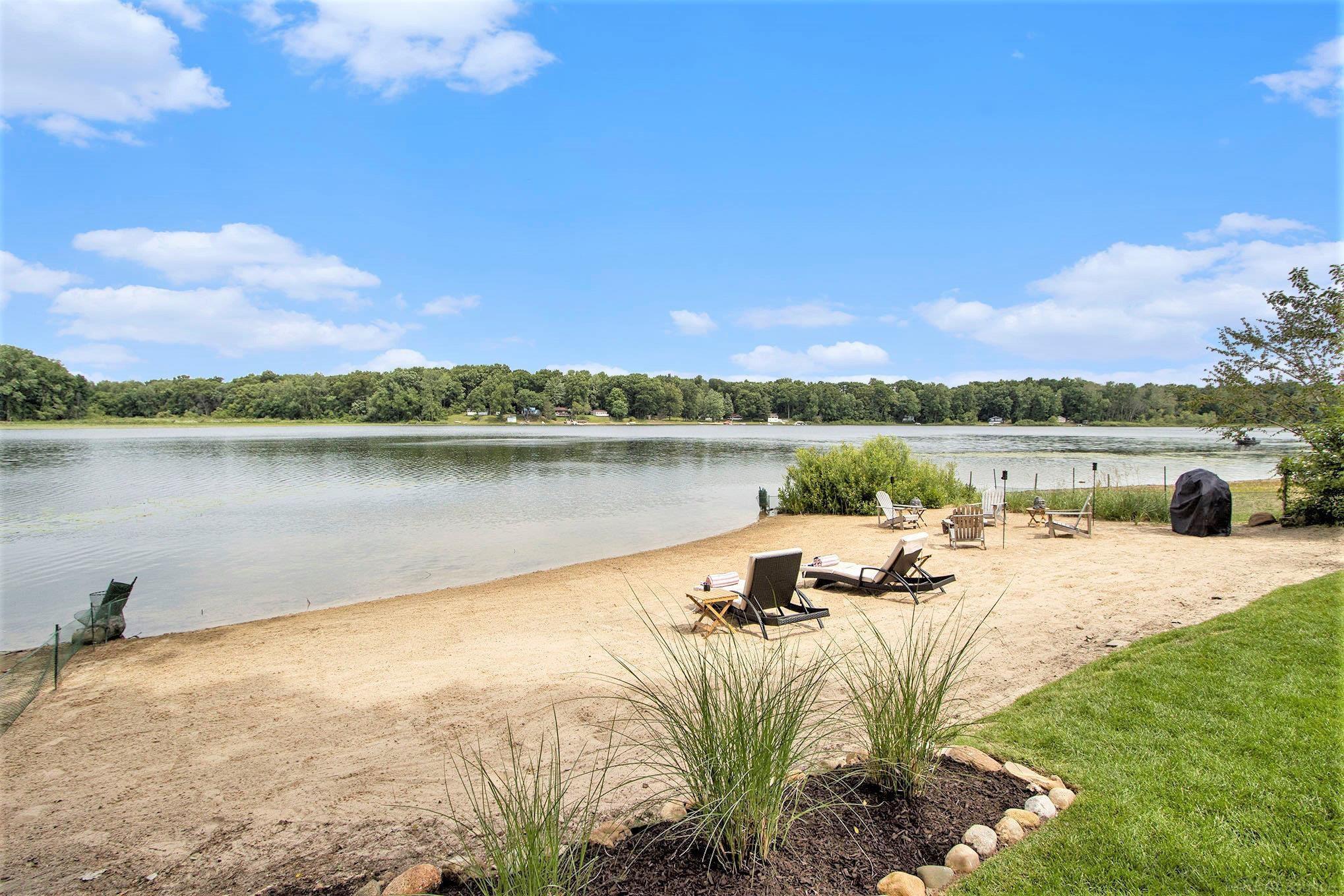 67696 Thunderbird Drive