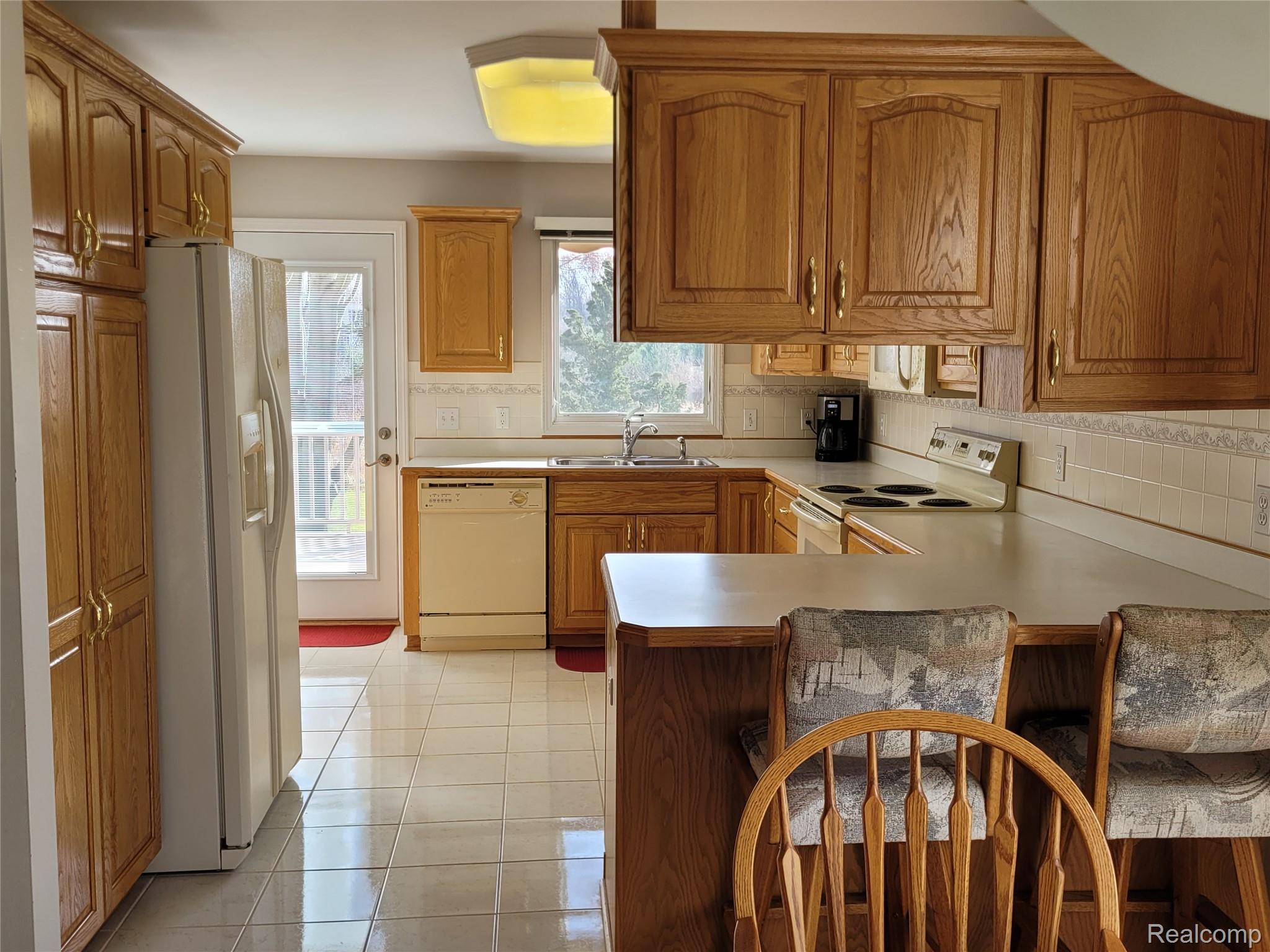 6095 Steeplechase Drive