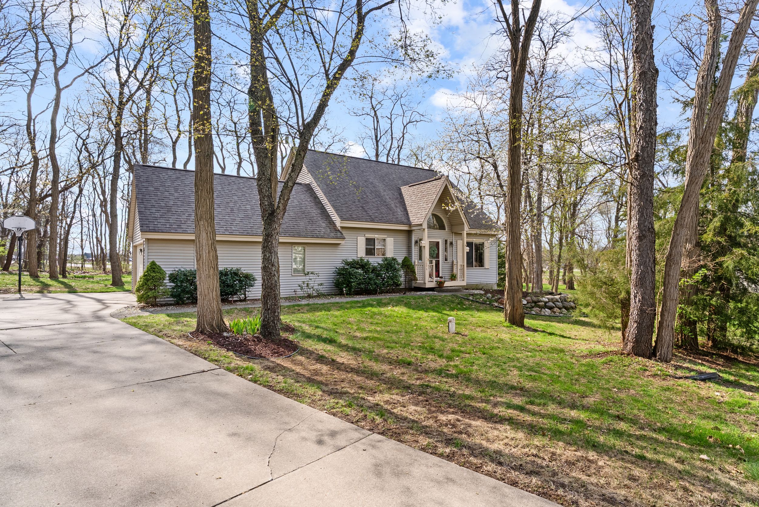 11096 WHISPERING RIDGE Trail