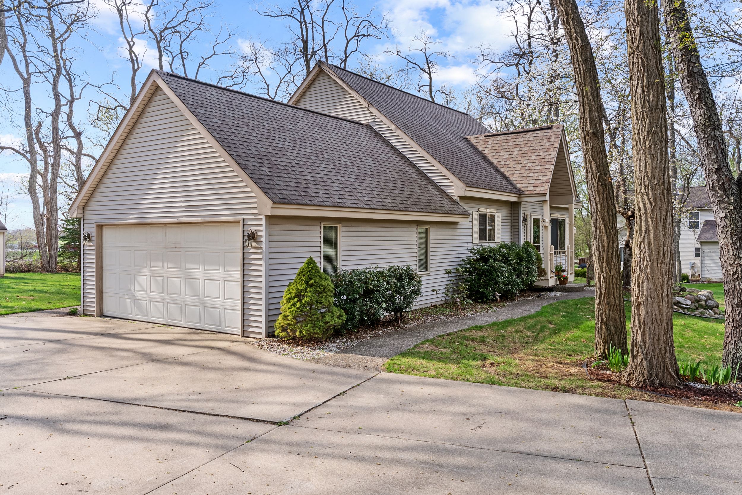 11096 WHISPERING RIDGE Trail