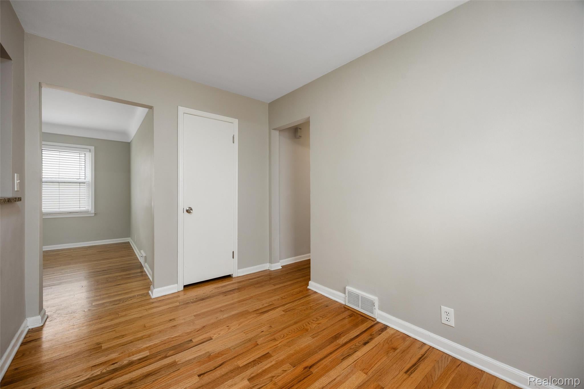 3402 Chester Road