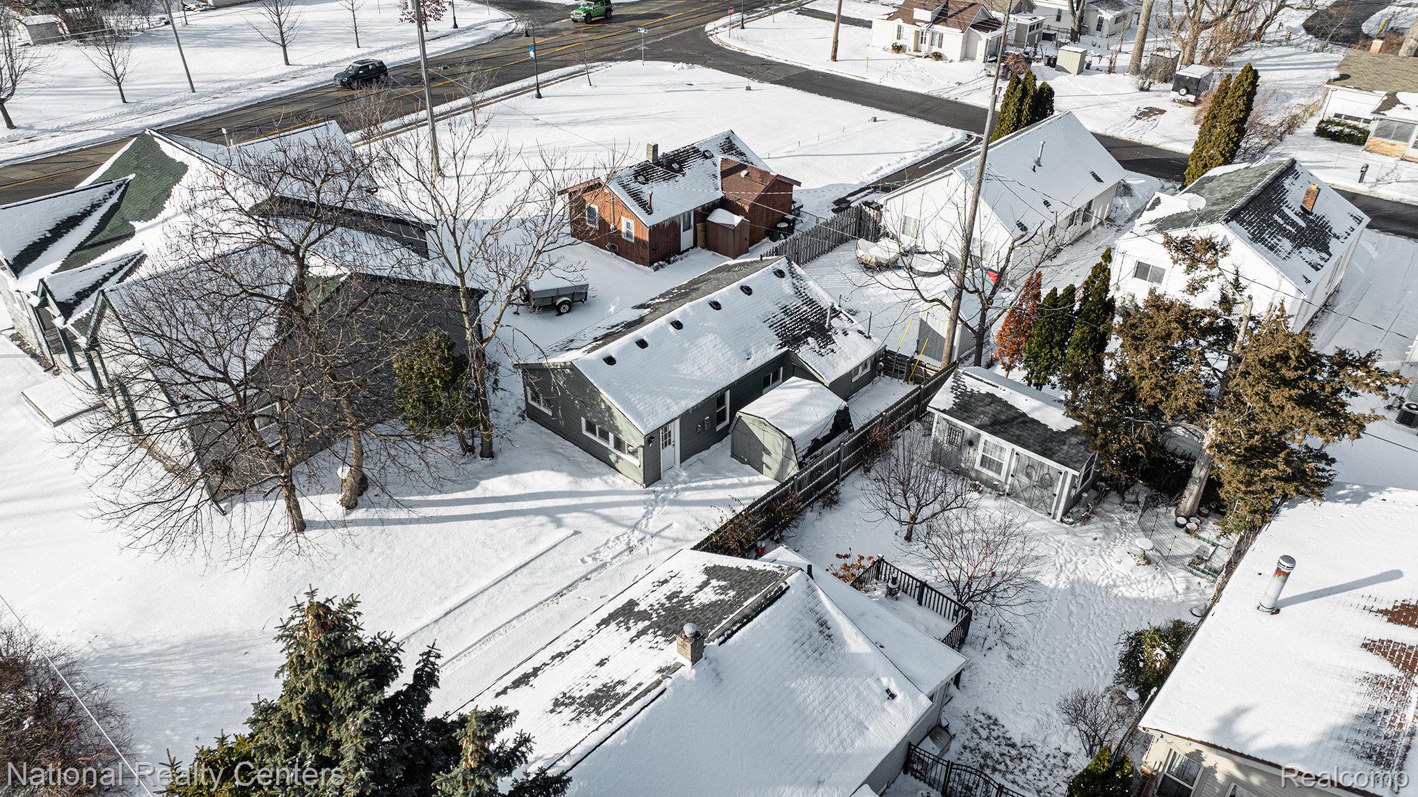 2960 Glenbroke Street