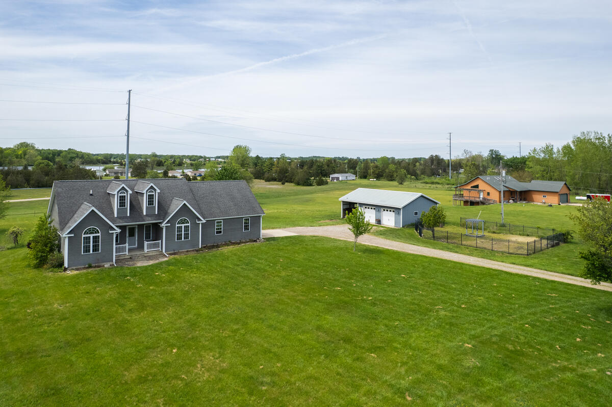 1881 9 Mile Road