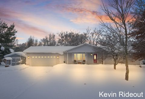 8348 Joelle Drive Cherry Grove Township MI 49601