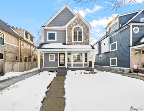 870 Davis Avenue Birmingham City MI 48009