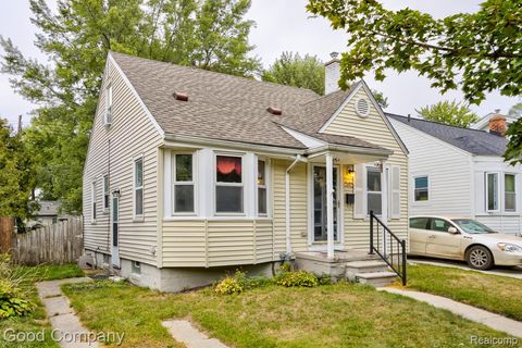 545 E Maplehurst Street Ferndale City MI 48220