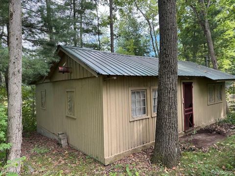 207 Mary Jo Road Harrison City MI 48625