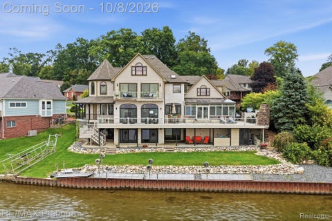 Photo for 997 Thompson Shore Drive