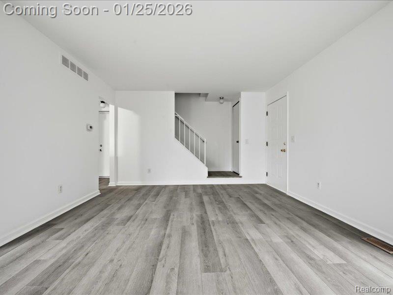 15913 N Franklin Drive