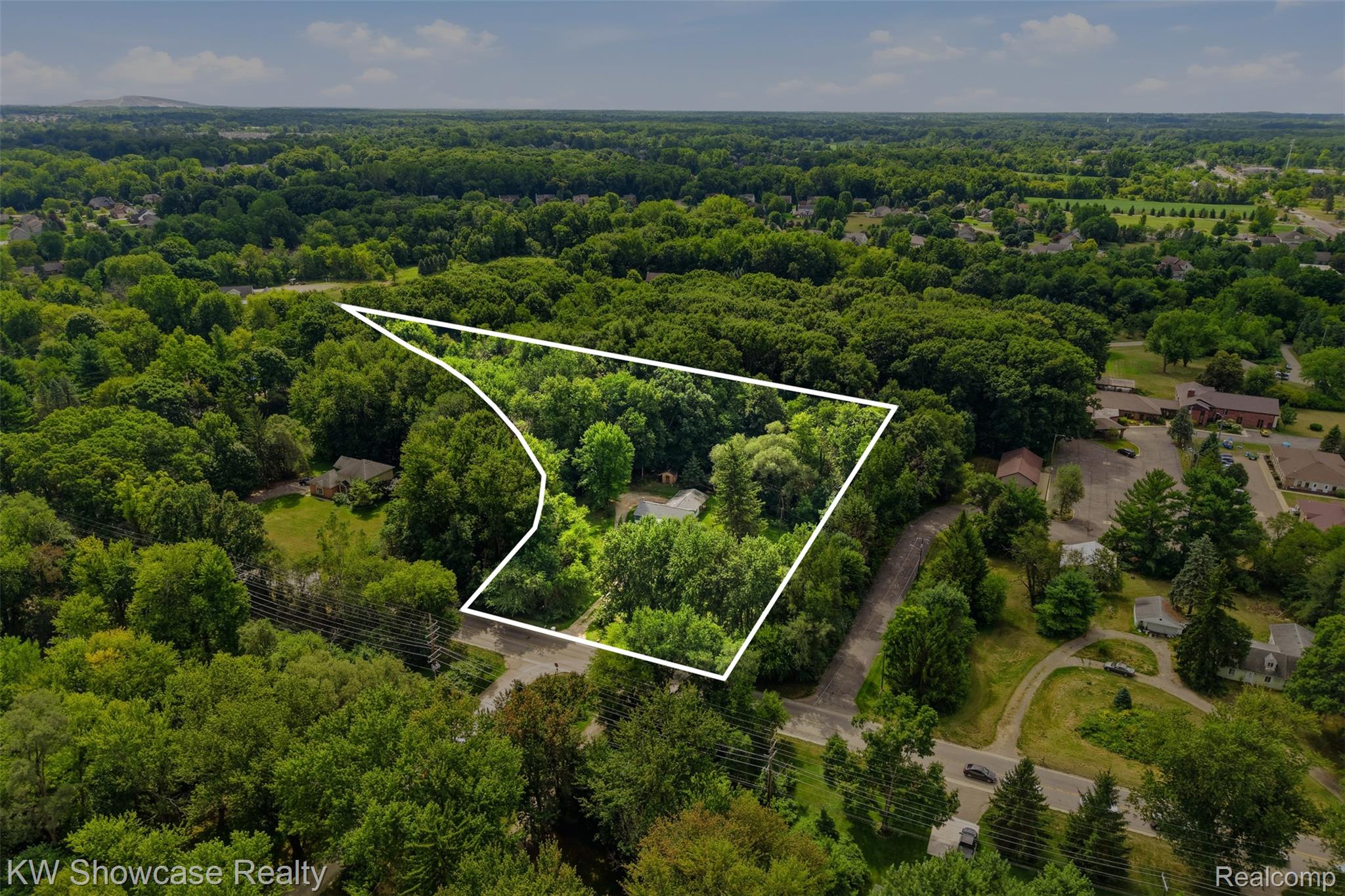60677 9 Mile Road