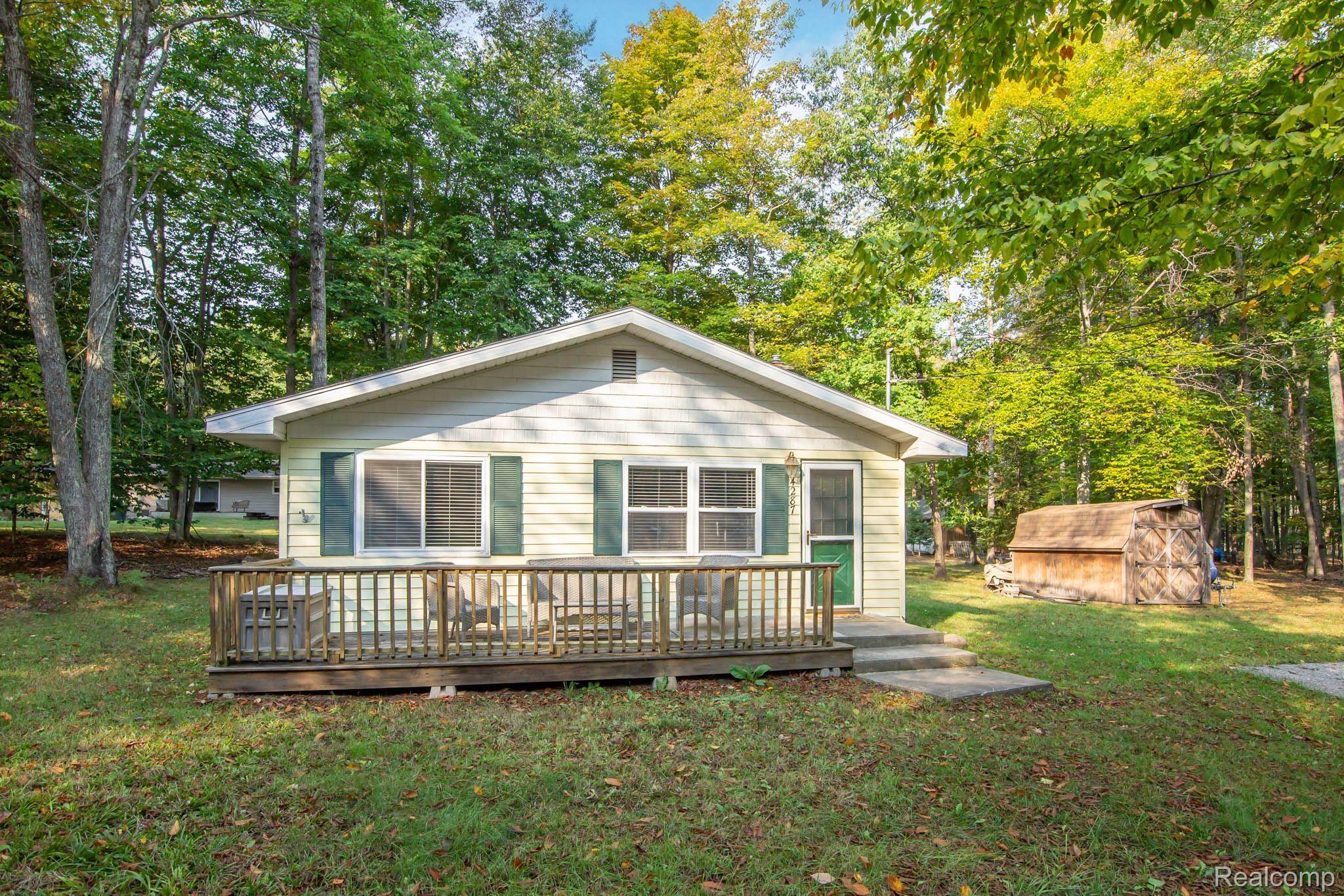 AlconaTownship_Alcona, Michigan 48742, United States, 2 Bedrooms Bedrooms, ,1 BathroomBathrooms,Residential,Active,100396