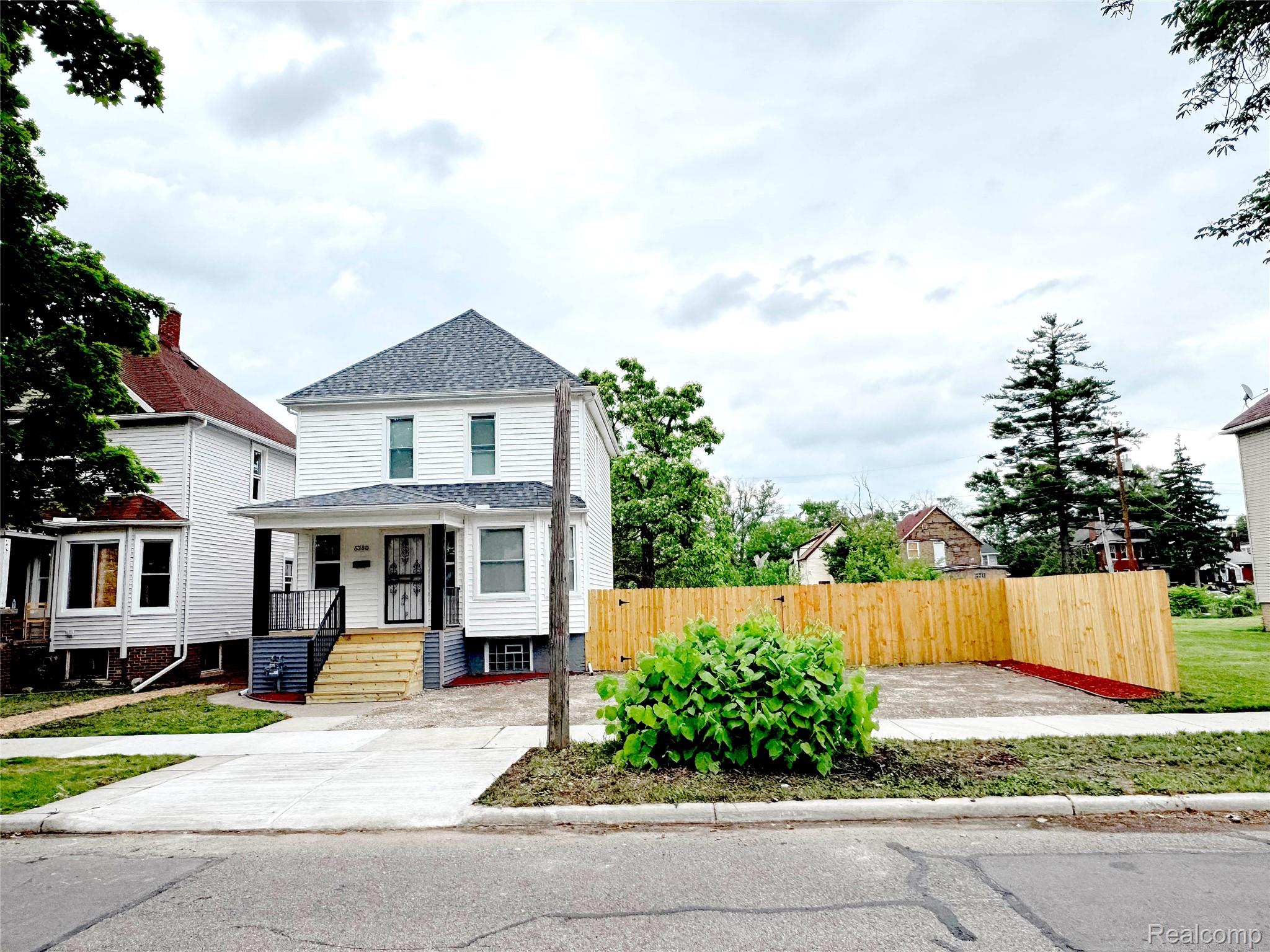 5380 Seminole Street