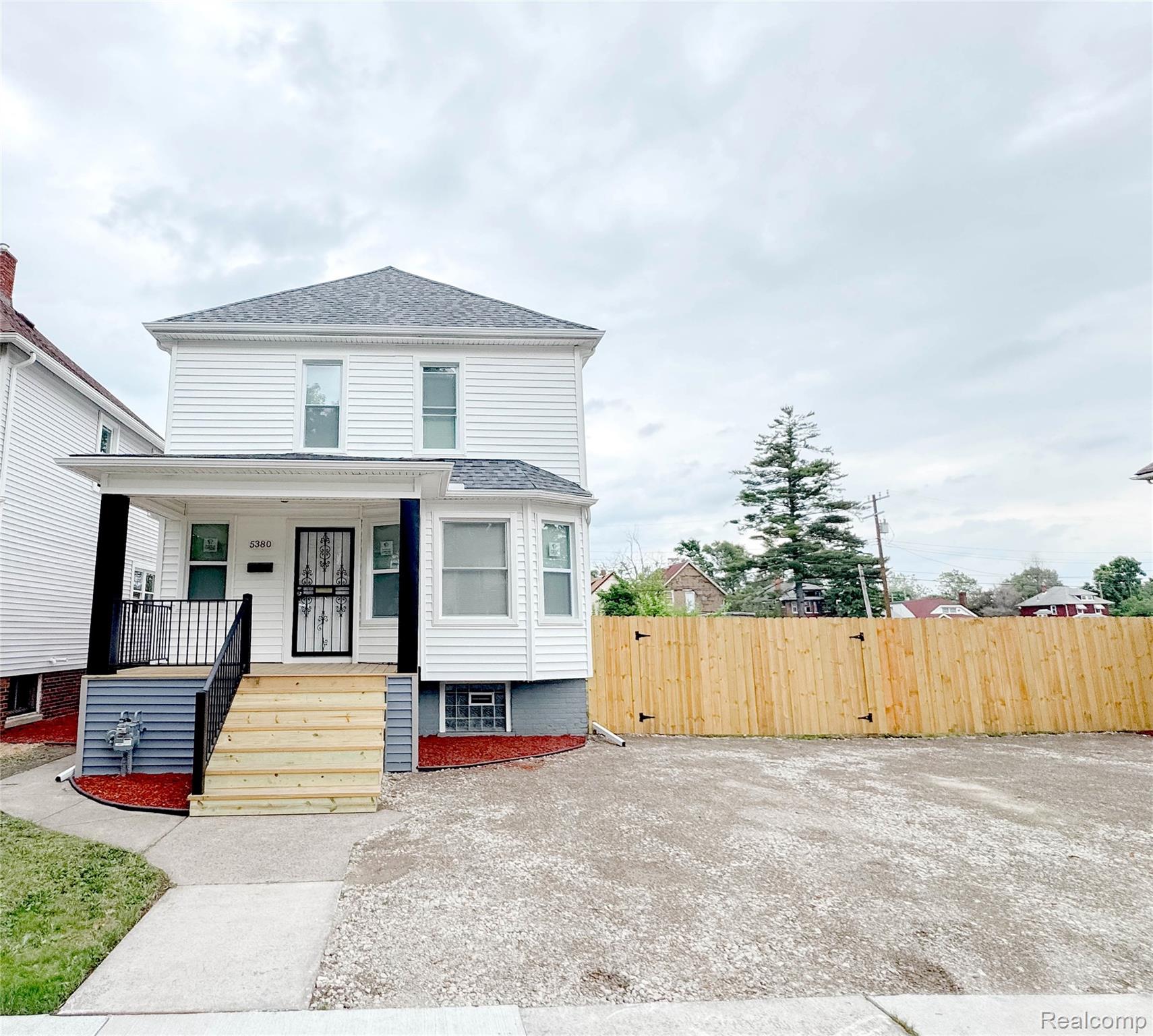 5380 Seminole Street