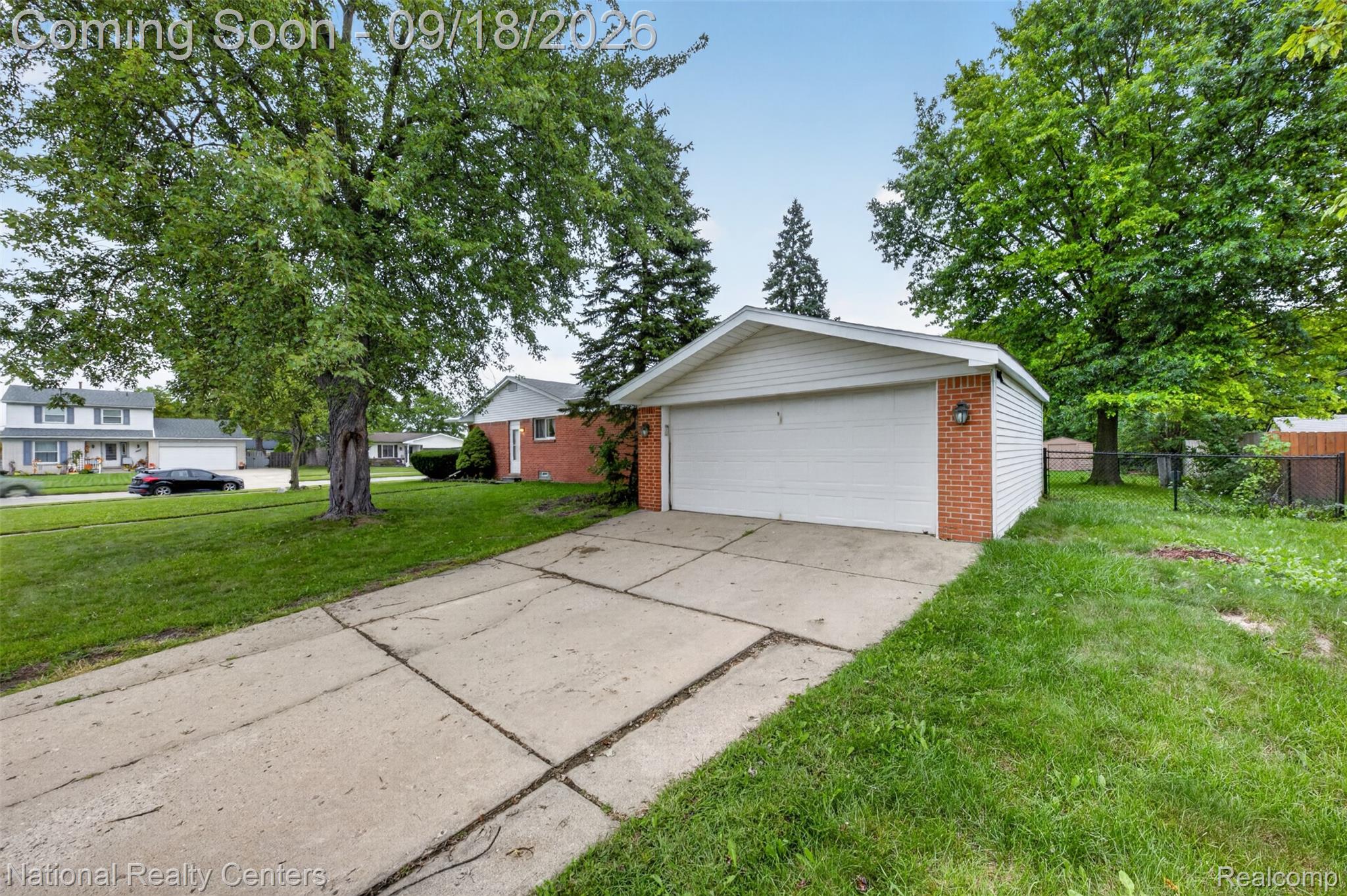 43843 Applewood Road
