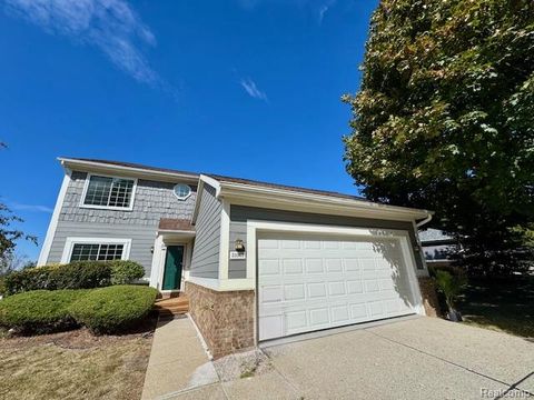 31063 Columbia Drive Novi City MI 48377