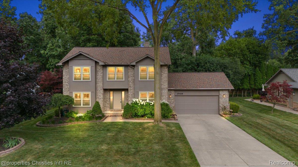 25426 Lindenwood Lane