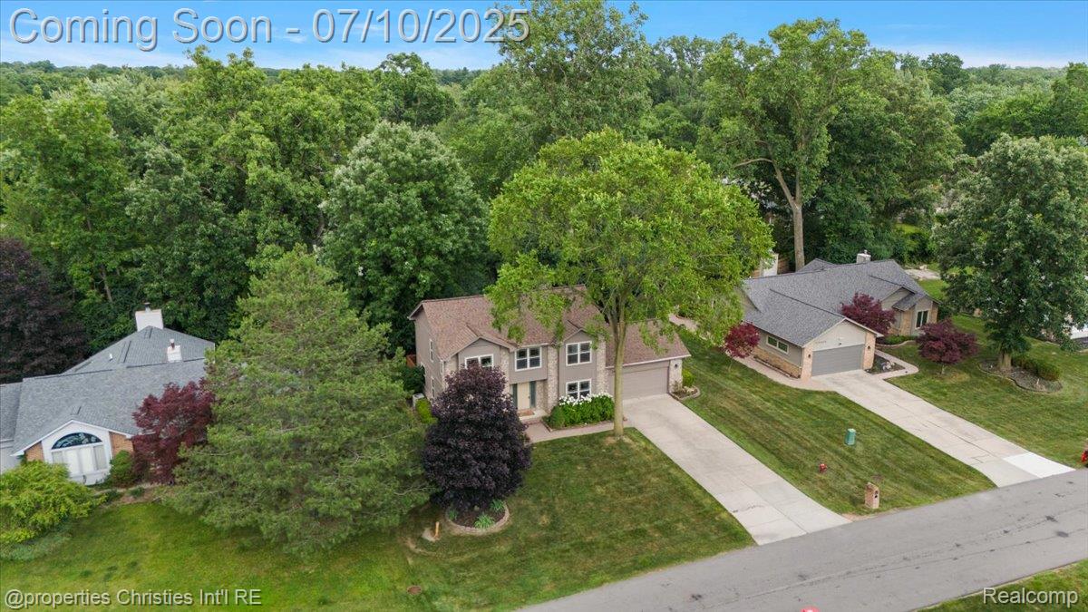 25426 Lindenwood Lane