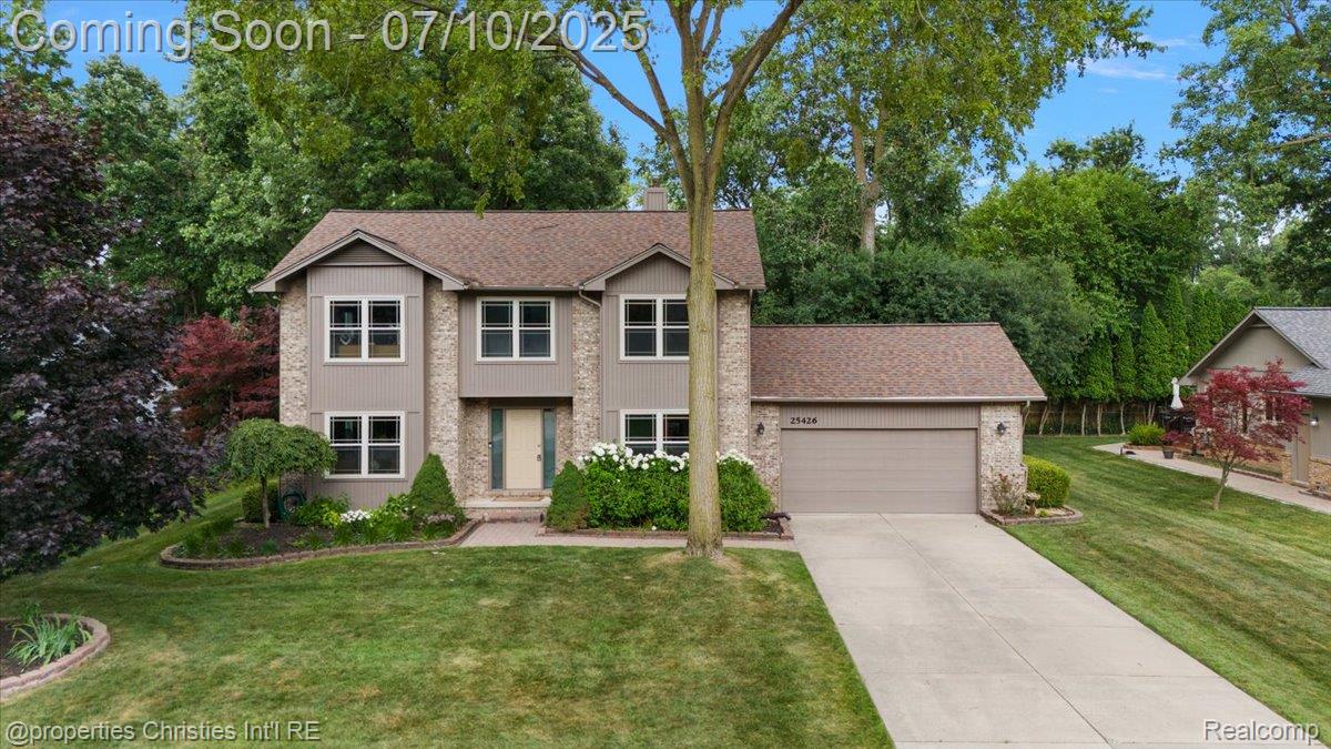 25426 Lindenwood Lane